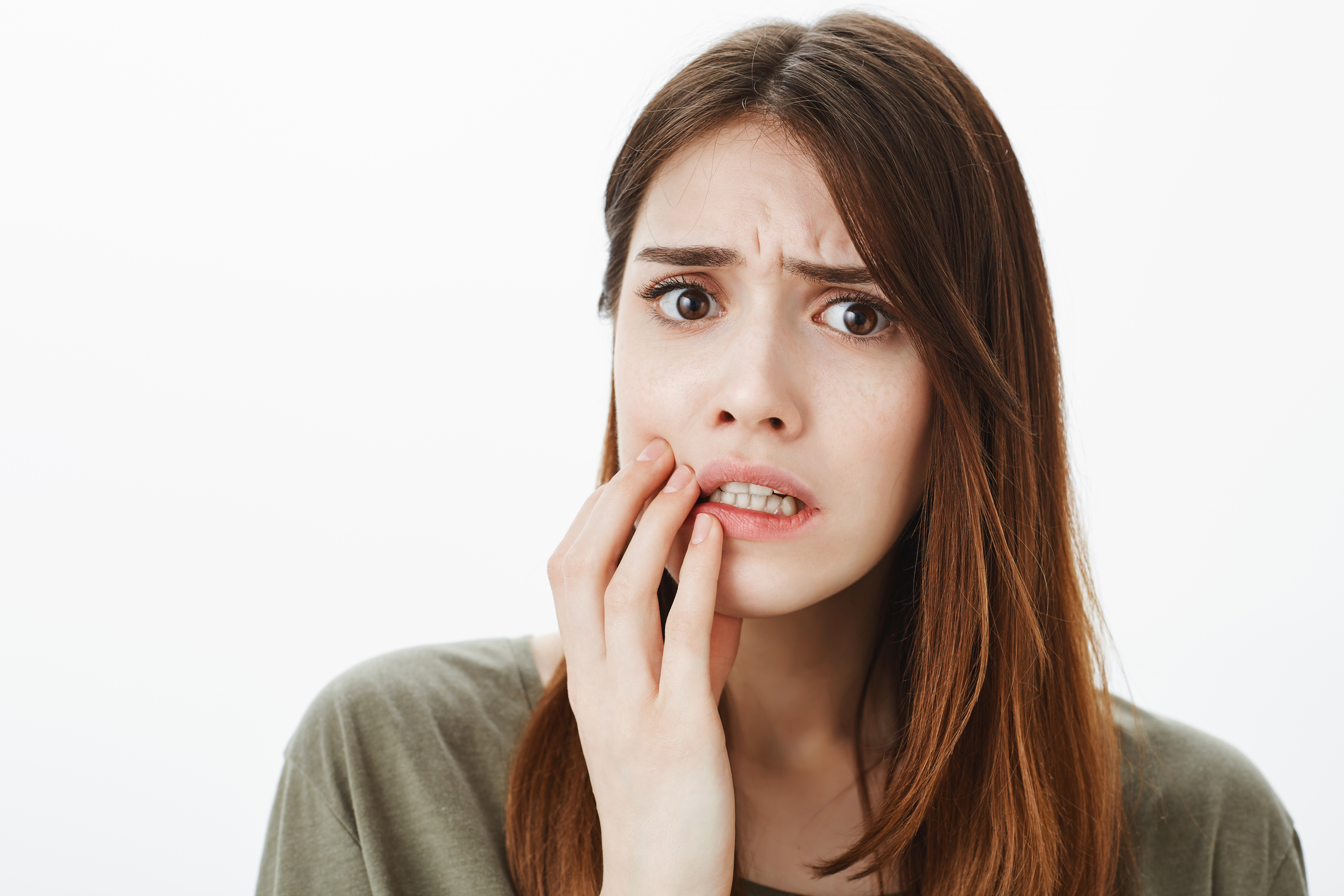 Why Does a Tingling Feeling Occur in the Teeth?